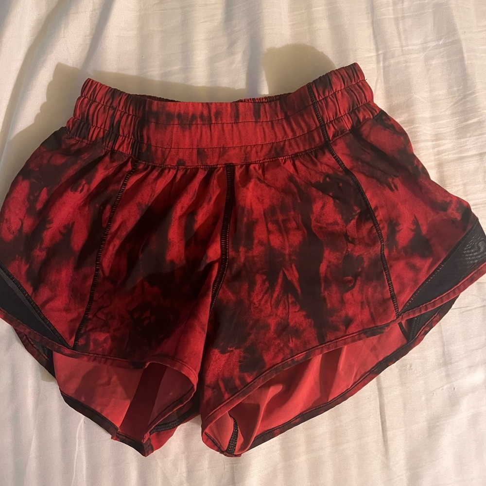 Lululemon women’s athletic shorts